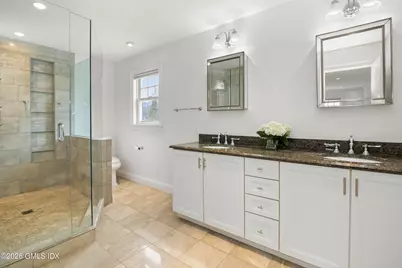 27 Macarthur Drive, Old Greenwich, CT 06870 - Photo 16