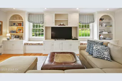 19 Sky Meadow Drive, Stamford, CT 06903 - Photo 10