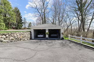 99 Greenwich Hills Dr, Greenwich, CT 06831 - Photo 20
