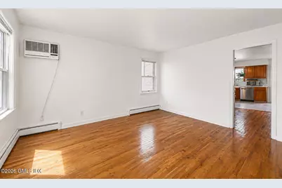 21 W Division Street, Greenwich, CT 06830 - Photo 28