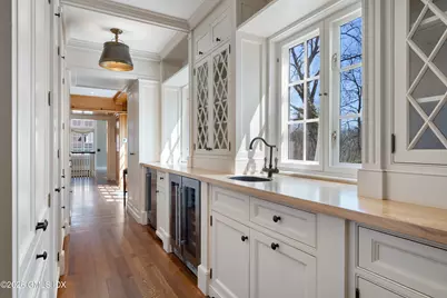 7 Calhoun Drive, Greenwich, CT 06831 - Photo 12