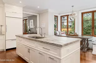 15 Field Rd, Greenwich, CT 06878 - Photo 10