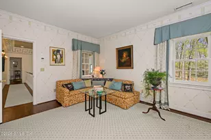 14 Upland Dr, Greenwich, CT 06831 - Photo 36