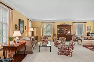 14 Upland Dr, Greenwich, CT 06831 - Photo 6