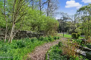 14 Upland Dr, Greenwich, CT 06831 - Photo 48