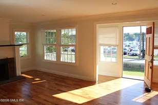 75 Strickland Rd, Greenwich, CT 06807 - Photo 6
