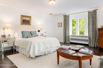 78 Khakum Wood Road, Greenwich, CT 06831 - Photo 12