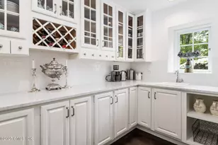 78 Khakum Wood Rd, Greenwich, CT 06831 - Photo 8