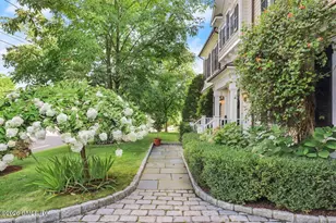 44 Riverside Ln, Greenwich, CT 06878 - Photo 30