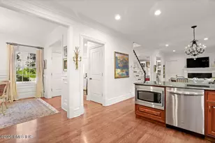 44 Riverside Ln, Greenwich, CT 06878 - Photo 18