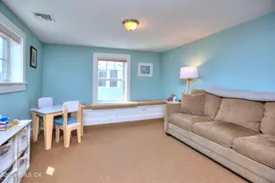 7 Heusted Dr, Old Greenwich, CT 06870 - Photo 22