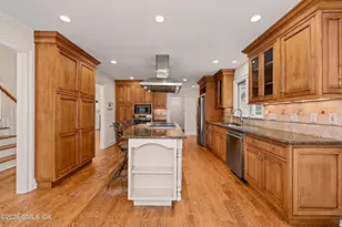34 MacArthur Dr, Old Greenwich, CT 06870 - Photo 6