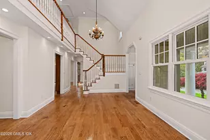 34 MacArthur Dr, Old Greenwich, CT 06870 - Photo 4