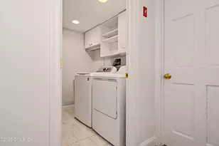 34 MacArthur Dr, Old Greenwich, CT 06870 - Photo 28