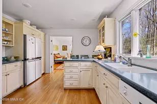 46 Stag Ln, Greenwich, CT 06831 - Photo 8