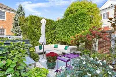 215 Milbank Avenue #E, Greenwich, CT 06830 - Photo 26