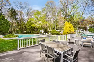 2 Daffodil Ln, Greenwich, CT 06807 - Photo 38