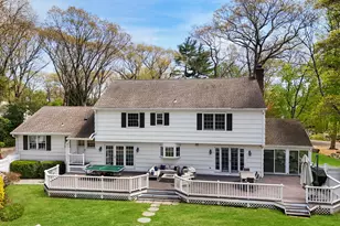 2 Daffodil Ln, Greenwich, CT 06807 - Photo 40