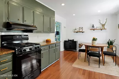 42 Nicholas Avenue, Greenwich, CT 06831 - Photo 8