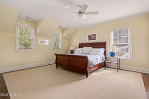 11 River Oaks Dr, Stamford, CT 06902 - Photo 20