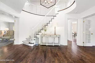 12 Ricki-Beth Ln, Old Greenwich, CT 06870 - Photo 2