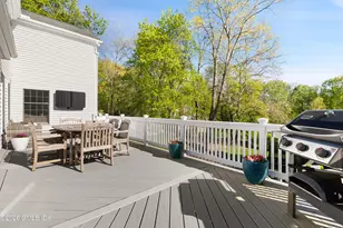 12 Ricki-Beth Ln, Old Greenwich, CT 06870 - Photo 32