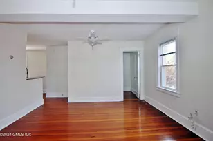 25 Division Street Wes, Greenwich, CT 06830 - Photo 14