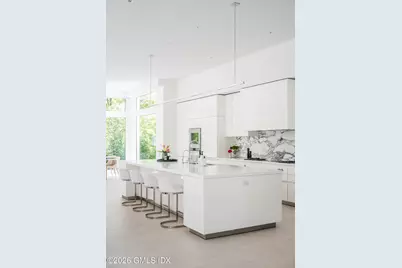8 Fox Run Lane, Greenwich, CT 06831 - Photo 16