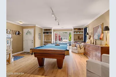 10 Idlewild Manor, Greenwich, CT 06830 - Photo 2