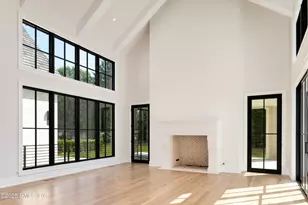 7 Parsonage Rd, Greenwich, CT 06830 - Photo 10