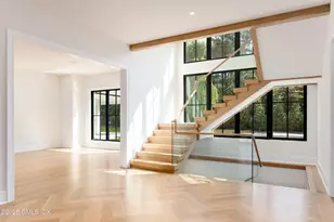 7 Parsonage Rd, Greenwich, CT 06830 - Photo 2