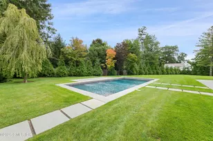 7 Parsonage Rd, Greenwich, CT 06830 - Photo 6