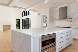 7 Parsonage Rd, Greenwich, CT 06830 - Photo 8
