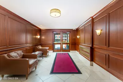 52 Lafayette Place #1H, Greenwich, CT 06830 - Photo 2