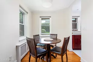52 Lafayette Pl, Greenwich, CT 06830 - Photo 6