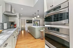 1 Ernel Dr, Greenwich, CT 06878 - Photo 8
