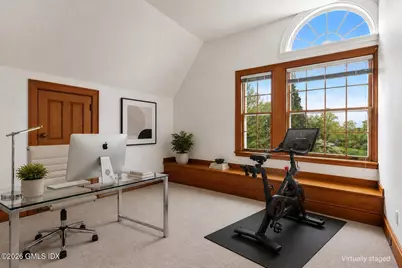 98 Byram Shore Road #Carriage House, Greenwich, CT 06830 - Photo 12