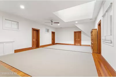 98 Byram Shore Road #Carriage House, Greenwich, CT 06830 - Photo 6