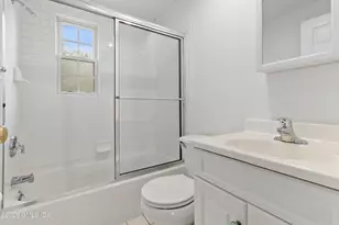 289 Bridge St, Stamford, CT 06905 - Photo 14