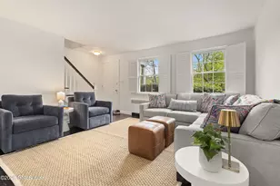 289 Bridge St, Stamford, CT 06905 - Photo 2