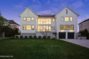 4 Little Cove Ln, Old Greenwich, CT 06870 - Photo 4
