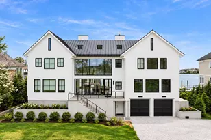 4 Little Cove Ln, Old Greenwich, CT 06870 - Photo 2