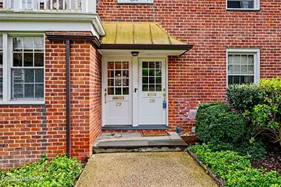 29 Putnam Park #29, Greenwich, CT 06830 - Photo 2