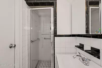 29 Putnam Park #29, Greenwich, CT 06830 - Photo 14