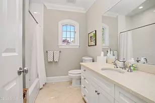 71 Orchard Pl, Greenwich, CT 06830 - Photo 20
