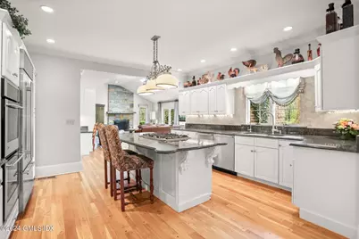 376 Westover Road, Stamford, CT 06902 - Photo 12