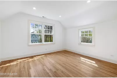 71 S Park Avenue, Old Greenwich, CT 06870 - Photo 20