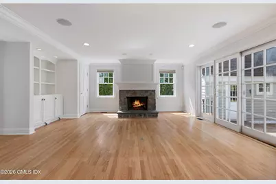 71 S Park Avenue, Old Greenwich, CT 06870 - Photo 12