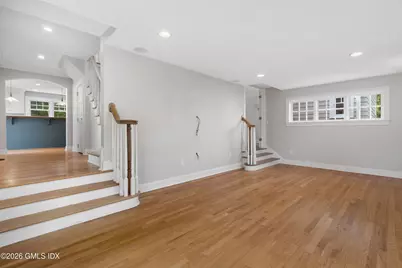 71 S Park Avenue, Old Greenwich, CT 06870 - Photo 4