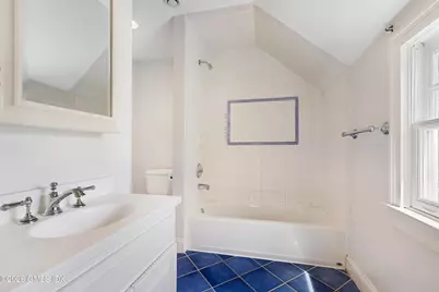 71 S Park Avenue, Old Greenwich, CT 06870 - Photo 18